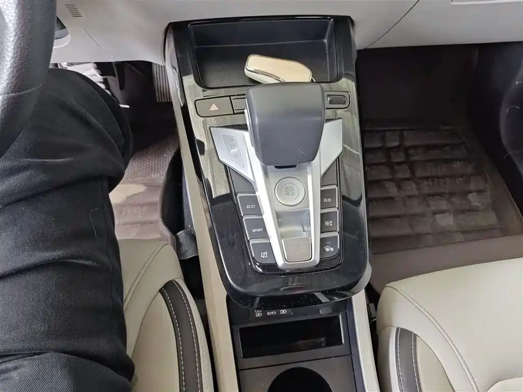 Yuan Pro 2021 model 401KM premium model купить на сайте DeffCars