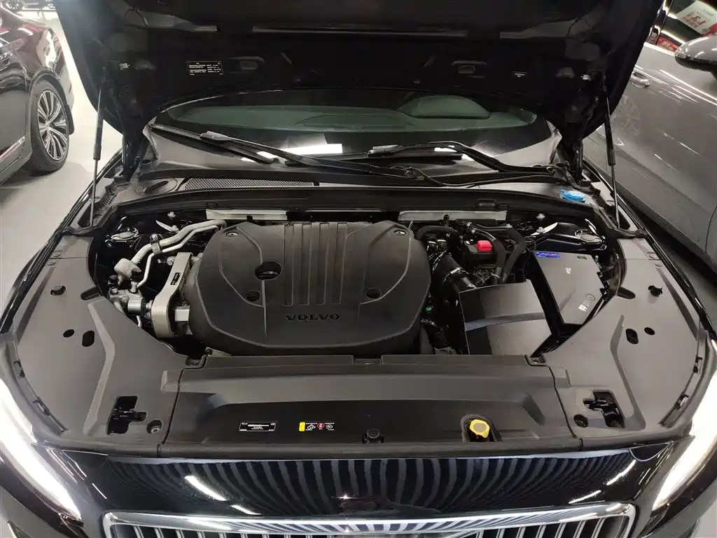 Volvo S90 2023 B5 Zhiyi Luxury Edition купить на сайте DeffCars