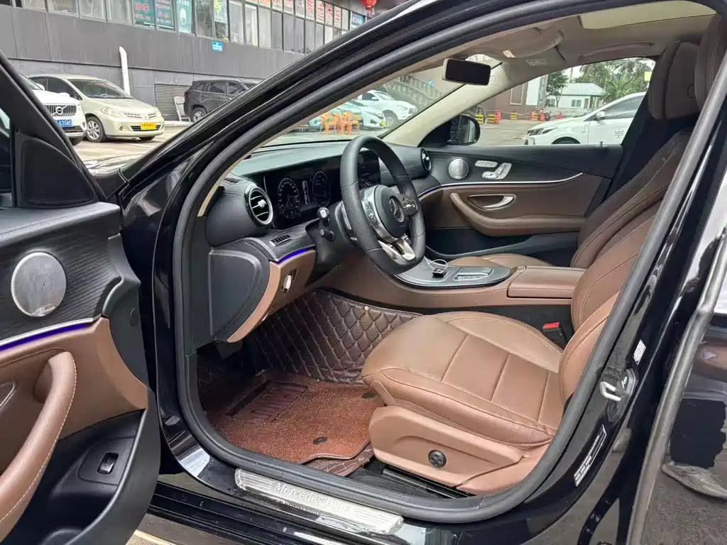 Mercedes-Benz E-Class 2020 Facelift E 300 L Special Edition купить на сайте DeffCars