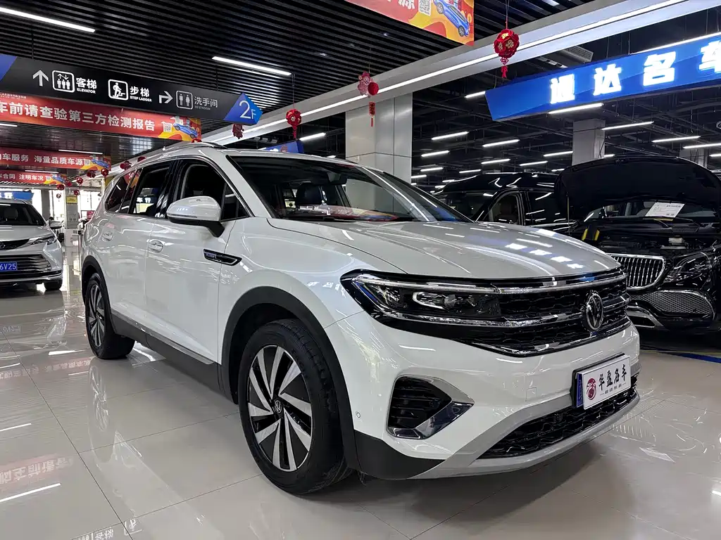 Lanjing 2022 380TSI four-wheel drive luxury Jiajing Edition Pro 6 seats купить на сайте DeffCars