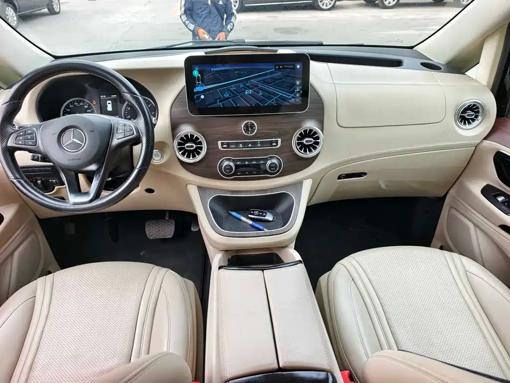 Vito 2021 2.0T Business Edition 7 seats купить на сайте DeffCars