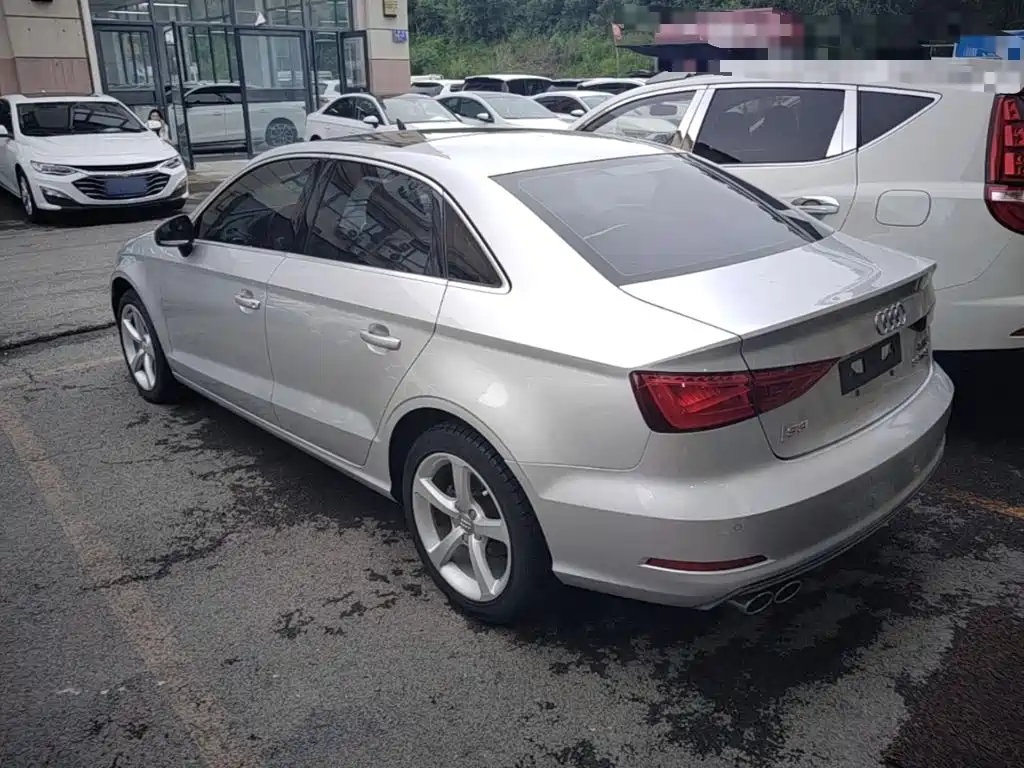 Audi A3 2014 Limousine 35 TFSI automatic luxury model купить на сайте DeffCars