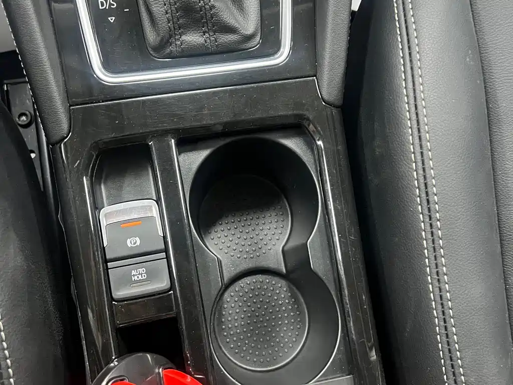 Jetta VS5 2023 280TSI automatic aggressive model купить на сайте DeffCars