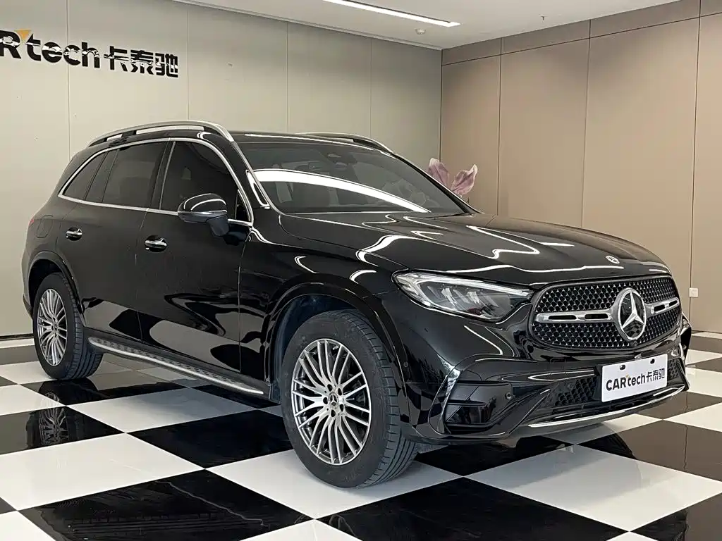 Mercedes GLC 2023 Modified 300L 4MATIC Dynamic 5 Seater купить на сайте DeffCars