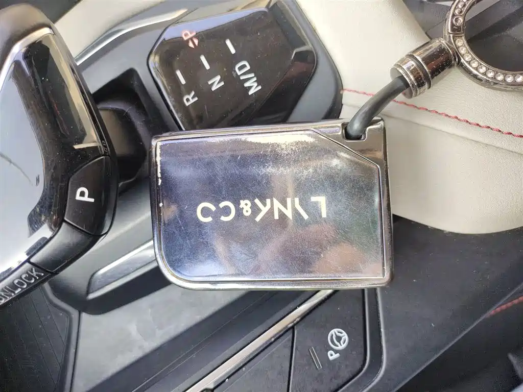 Lynk & Co 06 2020 1.5T Yao Halo купить на сайте DeffCars