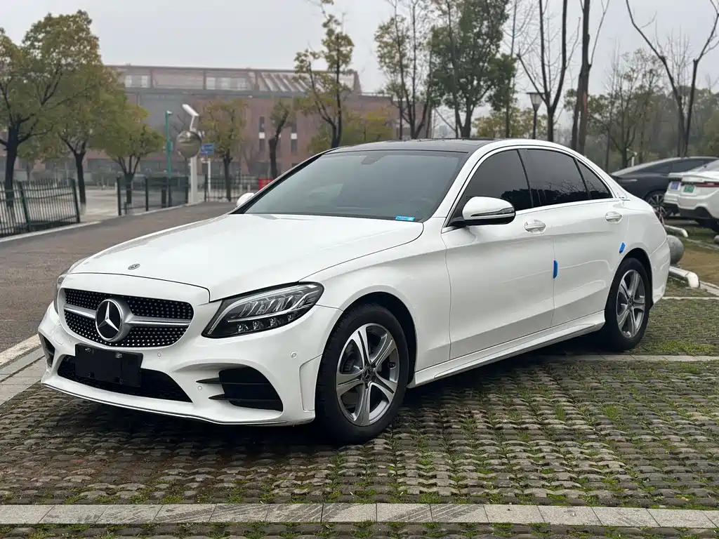 Mercedes-Benz C-Class 2020 facelift C 260 L sports version купить на сайте DeffCars