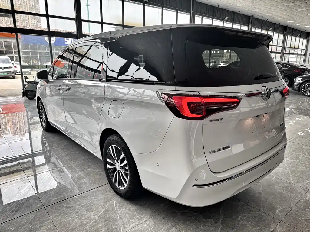 Buick GL8 2022 ES Lu Zun 653T Exclusive Type купить на сайте DeffCars