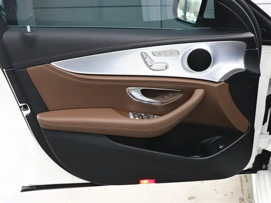 Mercedes-Benz E-Class 2022 facelift E 300 L sporty and stylish купить на сайте DeffCars