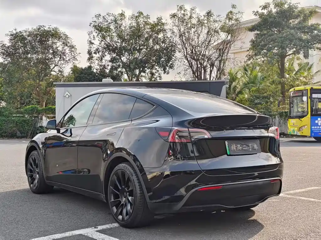 Model Y 2022 facelift rear-wheel drive version купить на сайте DeffCars