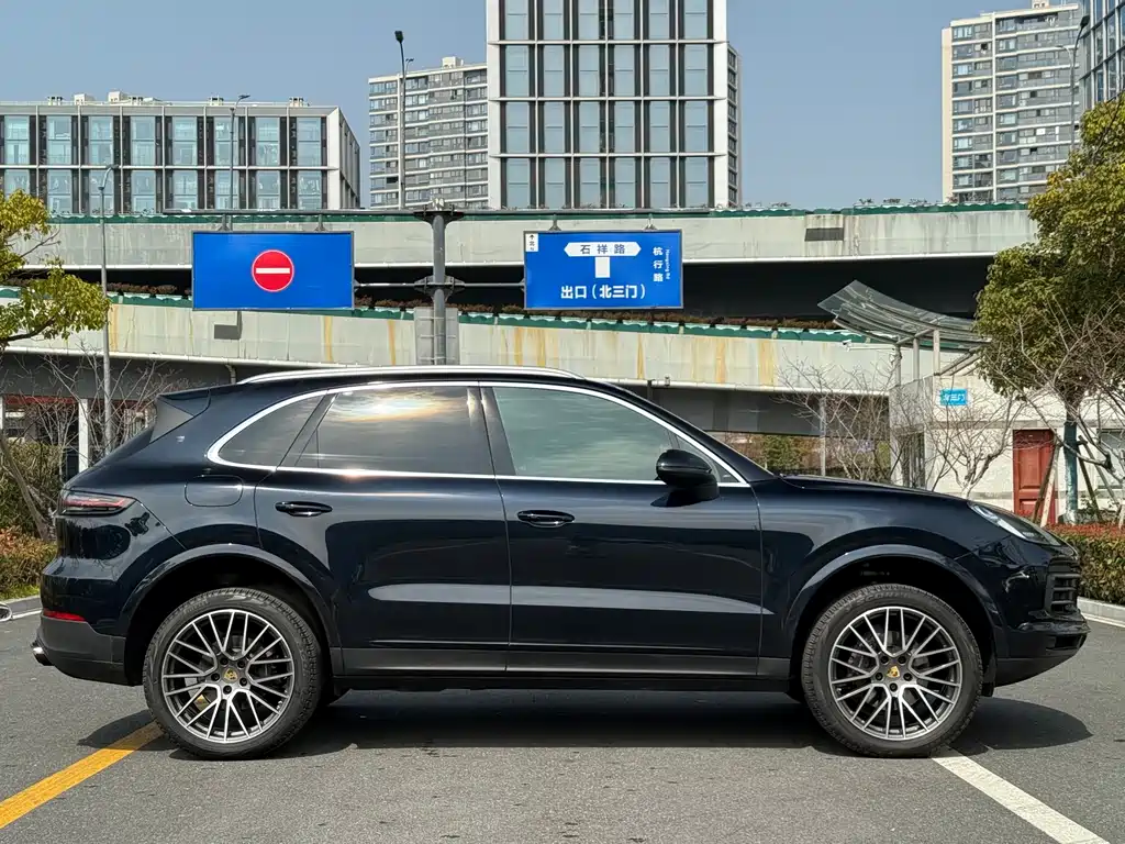 Cayenne 2019 Cayenne 3.0T купить на сайте DeffCars