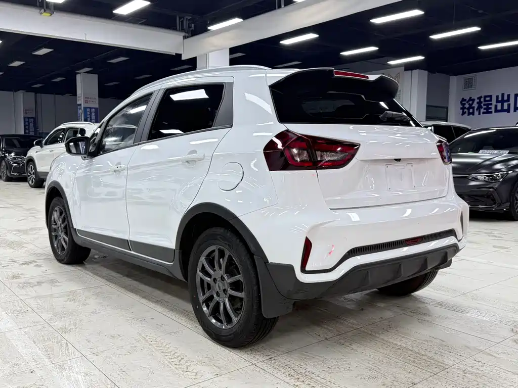 Vision X3 2021 PRO 1.5L CVT Premium Type купить на сайте DeffCars