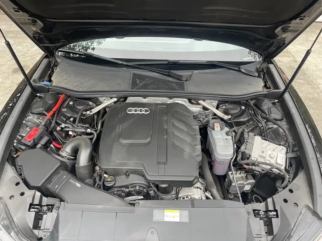 Audi A6L 2024 45 TFSI Premium Dynamic Model купить на сайте DeffCars