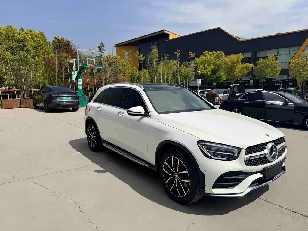 Mercedes-Benz GLC 2021 GLC 260 L 4MATIC luxury model купить на сайте DeffCars