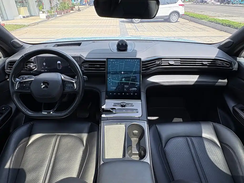 NIO ES6 2020 600KM Sports Edition купить на сайте DeffCars