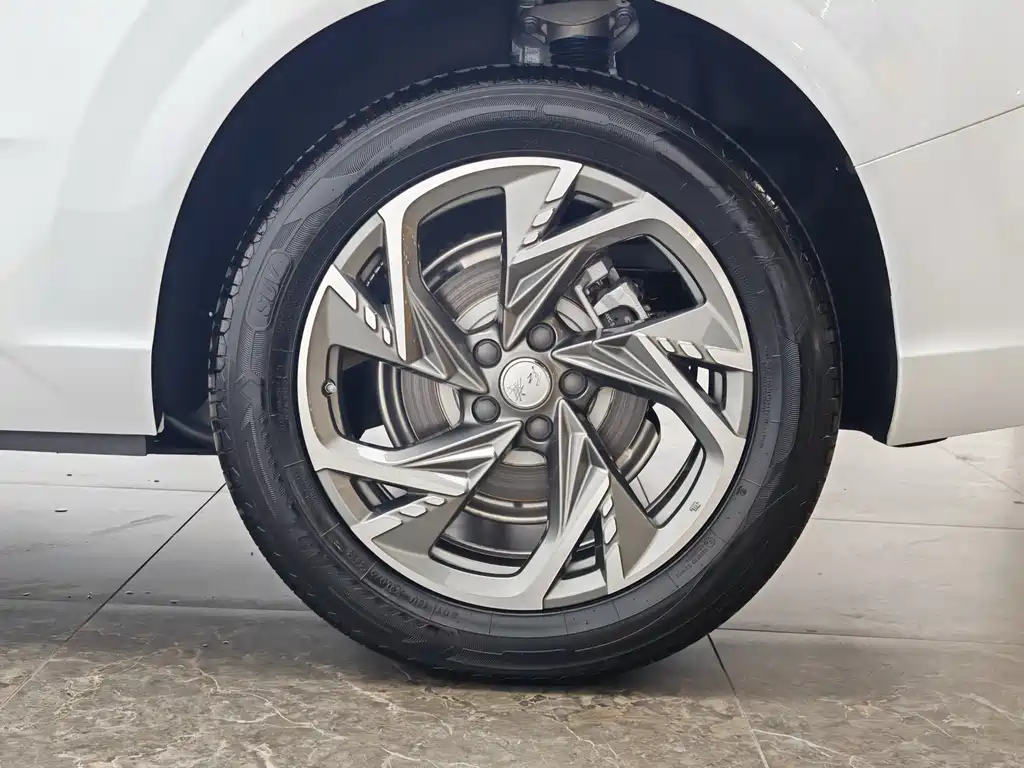 Hongqi HS3 PHEV 2024 115km Jinwei Edition купить на сайте DeffCars