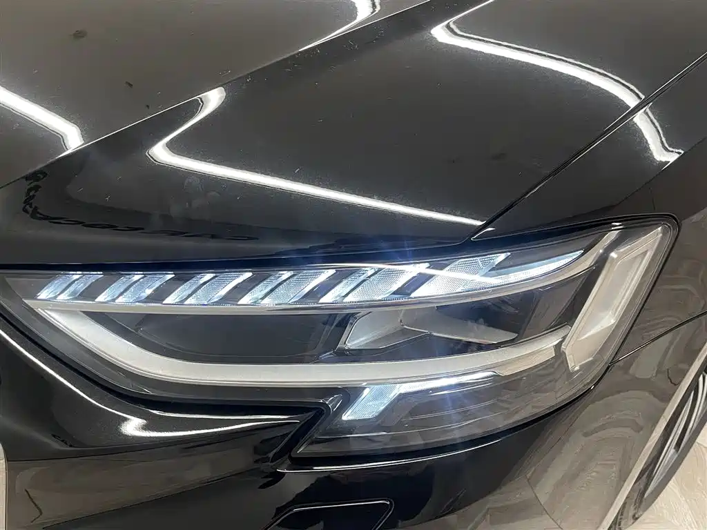 Audi A8 2023 A8L 45 TFSI quattro luxury model купить на сайте DeffCars