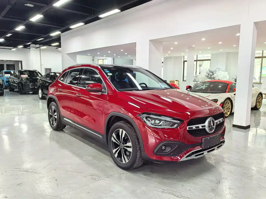 Mercedes-Benz GLA 2020 GLA 200 купить на сайте DeffCars