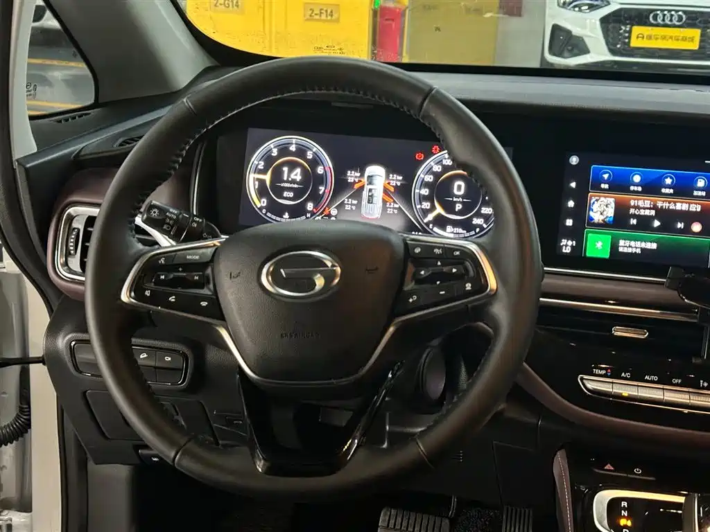 Trumpchi M6 2023 PRO 270T DCT Premium Edition купить на сайте DeffCars