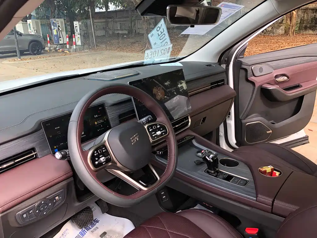 Jietu X90 PRO 2024 2.0T DCT Deluxe Edition 5 seats купить на сайте DeffCars