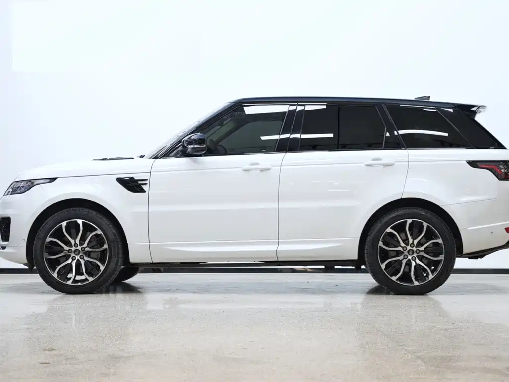 Range Rover Sport 2022 3.0 L6 Black Edition купить на сайте DeffCars