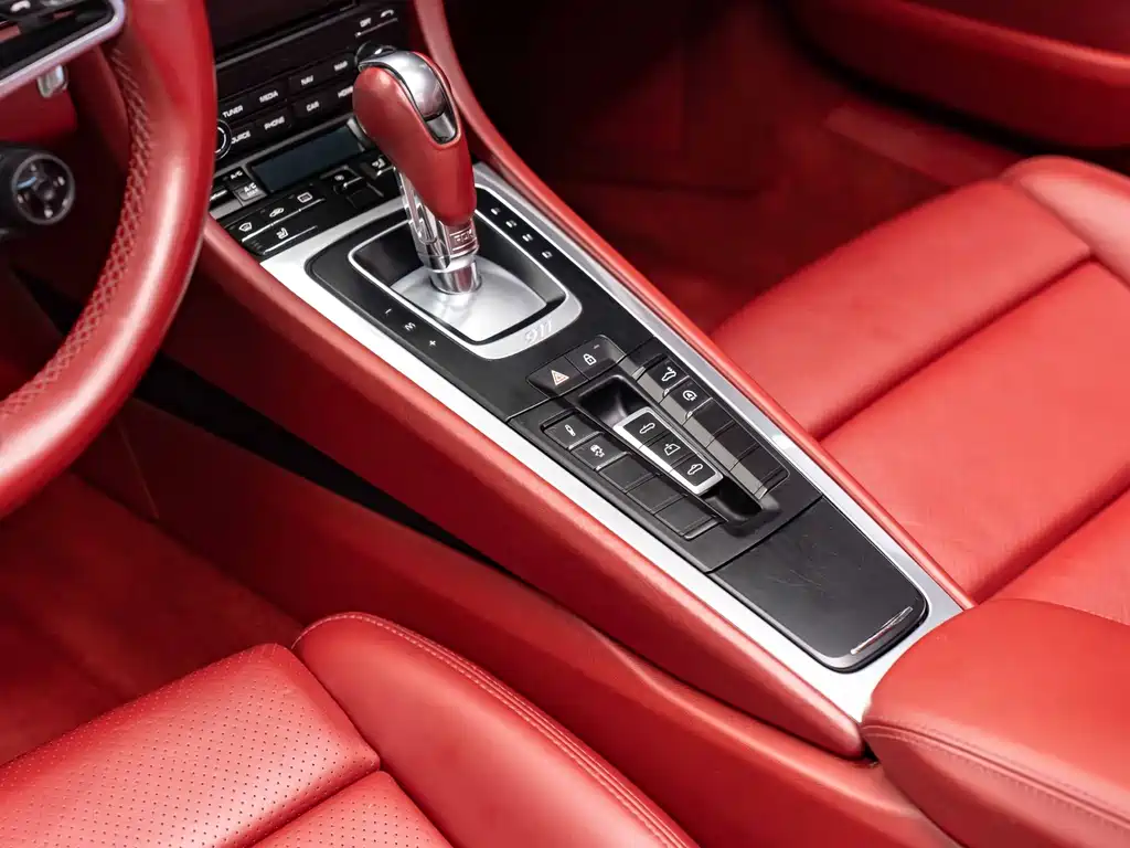 Porsche 911 2016 Carrera Cabriolet 3.0T купить на сайте DeffCars