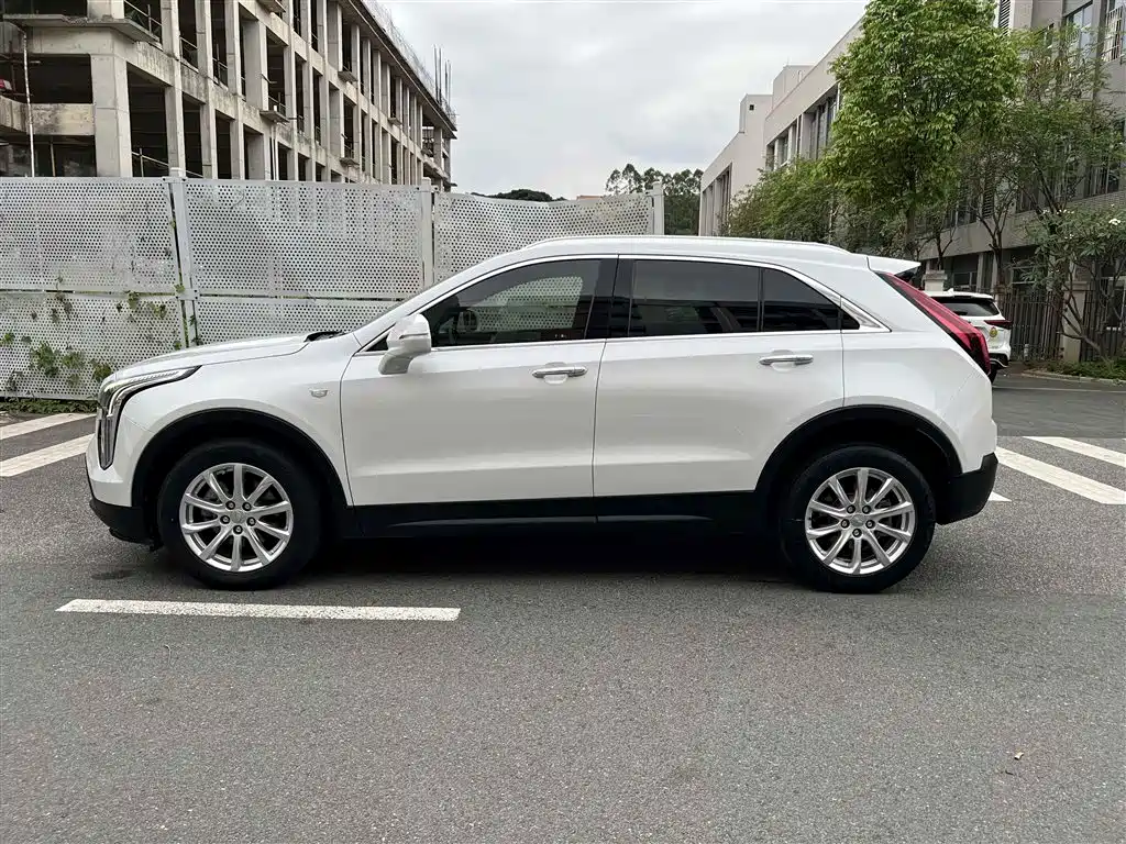 Cadillac XT4 2020 facelift 28T two-wheel drive technology купить на сайте DeffCars