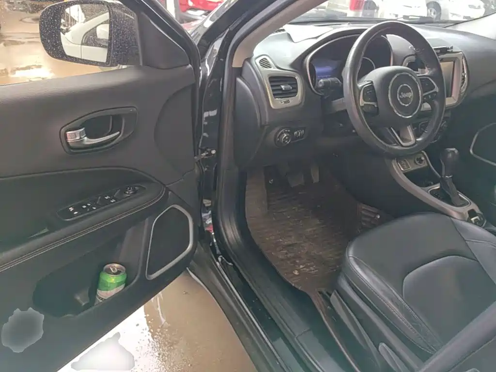 Compass 2017 200T Automatic Home Edition купить на сайте DeffCars