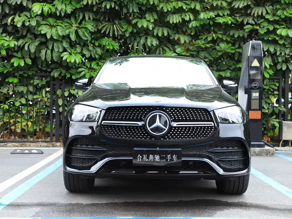 Mercedes-Benz GLE Coupe 2022 facelift GLE 350 4MATIC coupe SUV luxury model купить на сайте DeffCars