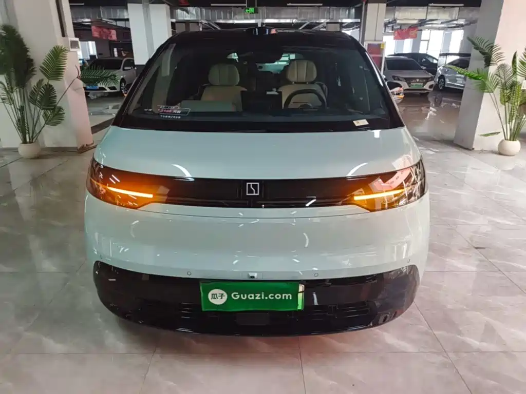 ZEEKR MIX 2025 smart driving version купить на сайте DeffCars