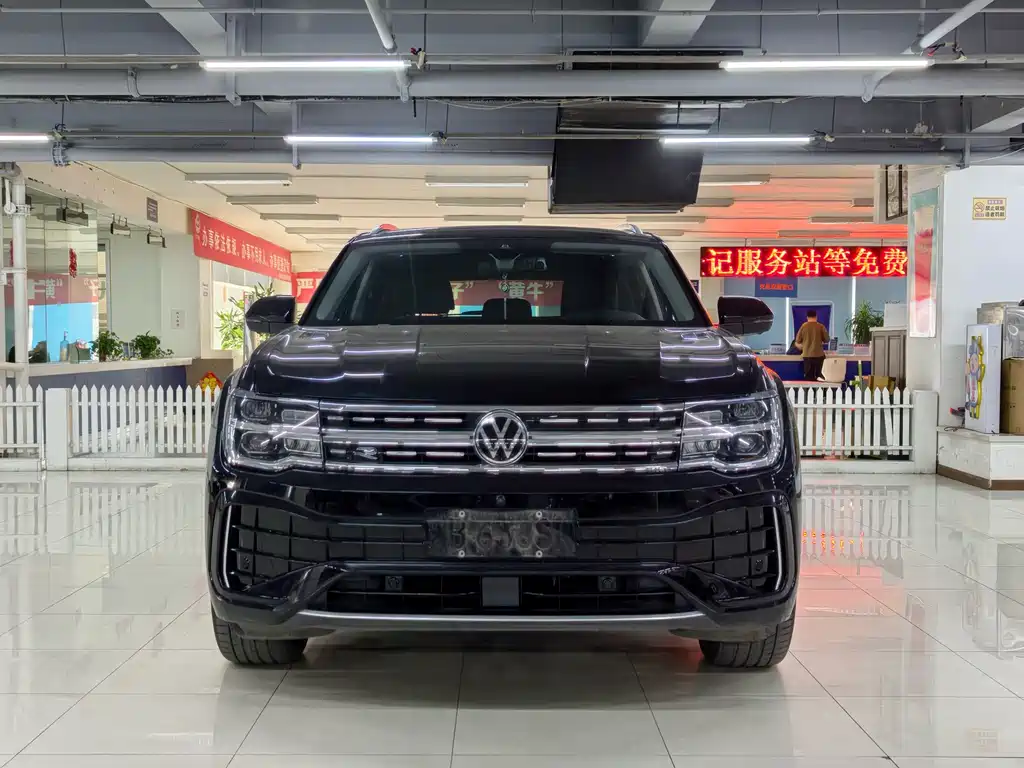 Touron 2024 Touron X 380TSI four-wheel drive Dragon Edition купить на сайте DeffCars