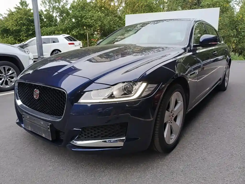 Jaguar XFL 2019 XFL 2.0T 200PS 2WD Elite Edition купить на сайте DeffCars