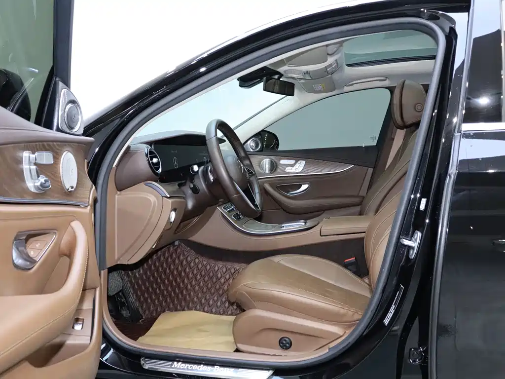 Mercedes-Benz E-Class 2021 E 300 L Luxury Model купить на сайте DeffCars