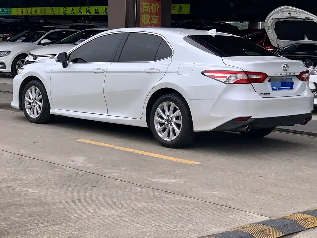 Camry 2022 2.0GVP Leading Edition купить на сайте DeffCars
