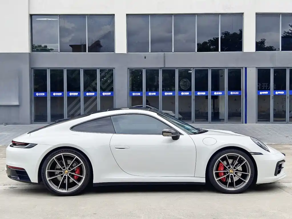 Porsche 911 2019 Carrera S 3.0T купить на сайте DeffCars