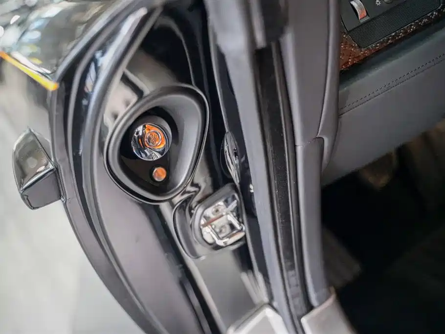 Phantom 2018 6.6T standard model купить на сайте DeffCars