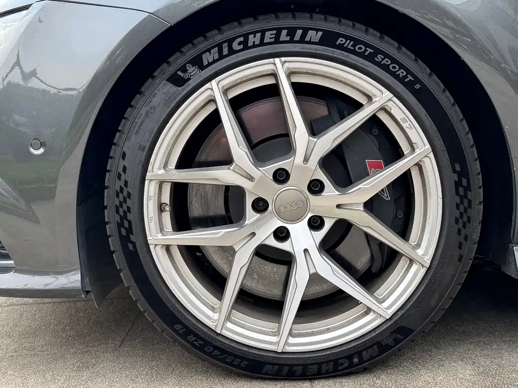 Audi S7 2018 4.0 TFSI quattro купить на сайте DeffCars