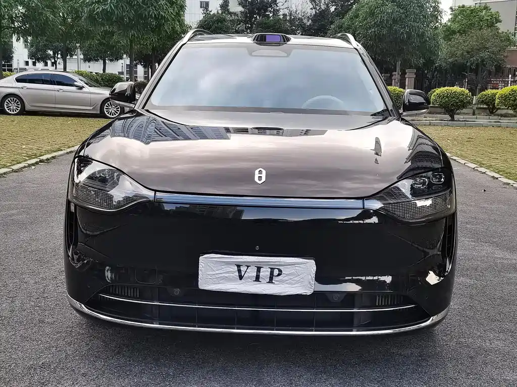 Wenjie M9 2024 extended range Ultra version 42kWh 6-seater version купить на сайте DeffCars