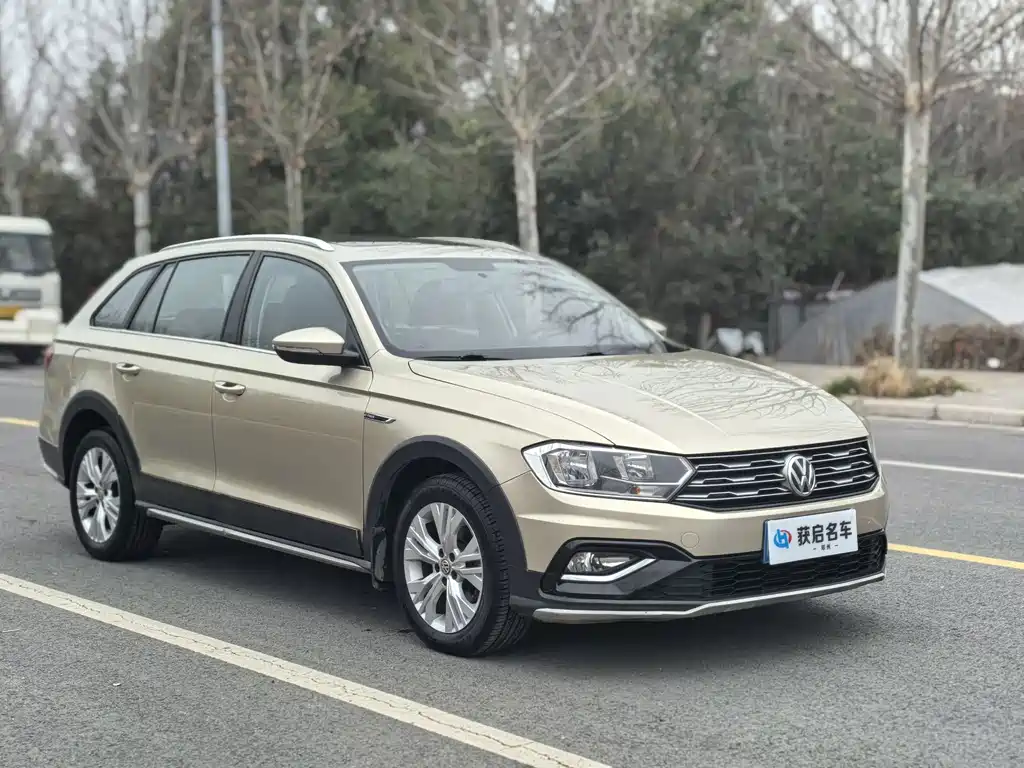 C-TREK Weiling 2017 1.6L automatic comfort model купить на сайте DeffCars