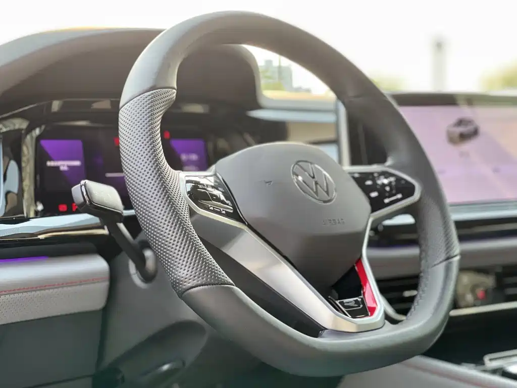 Touron 2024 Touron X 380TSI four-wheel drive Longxiang version купить на сайте DeffCars