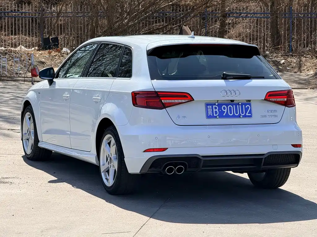 Audi A3 2018 30th Anniversary Model Sportback 35 TFSI Sports купить на сайте DeffCars
