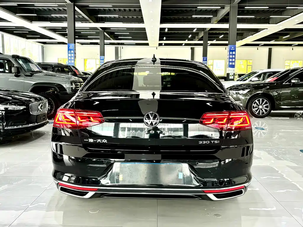 Magotan 2021 330TSI DSG 30th Anniversary Edition купить на сайте DeffCars