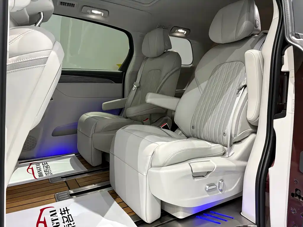 Buick GL8 2023 ES Lu Zun Luxury Heyue Edition купить на сайте DeffCars