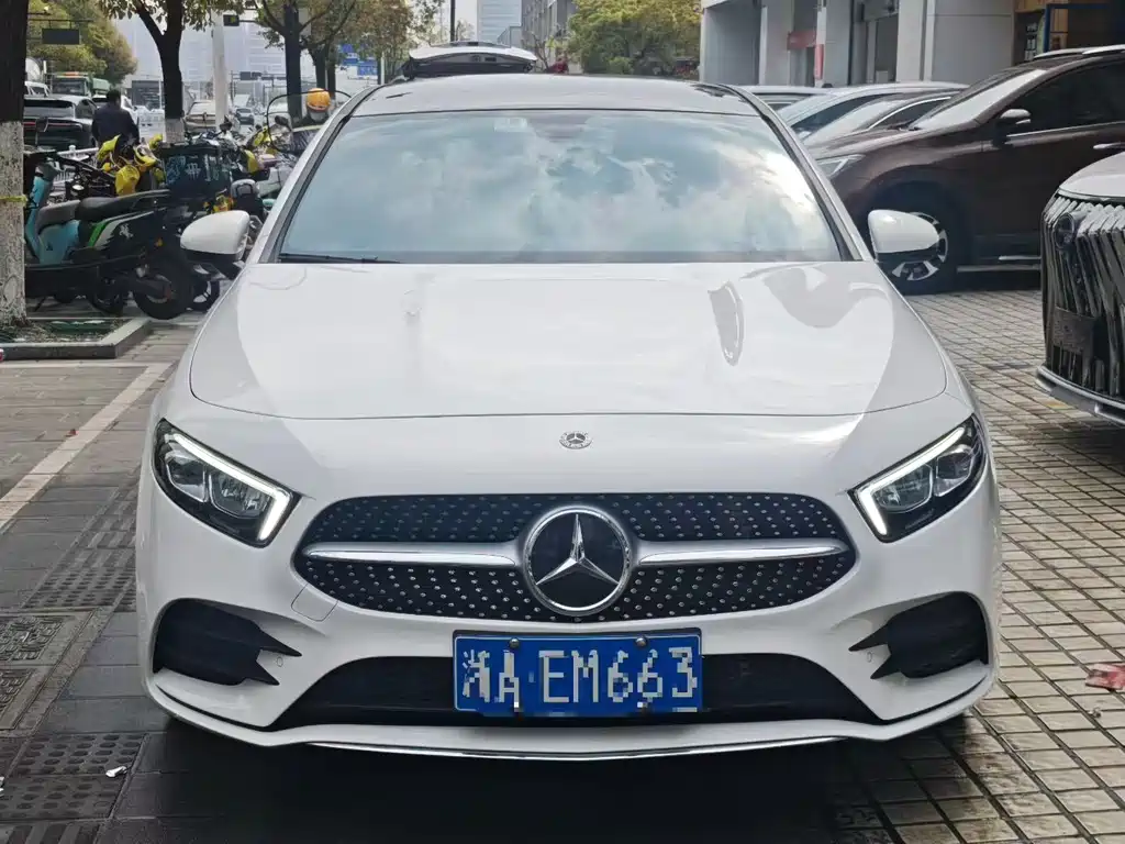 Mercedes-Benz A-Class 2021 A 200 L Sports Sedan Fashionable купить на сайте DeffCars