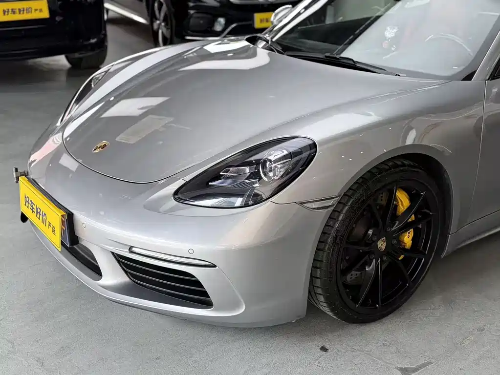 Porsche 718 2018 Cayman 2.0T купить на сайте DeffCars