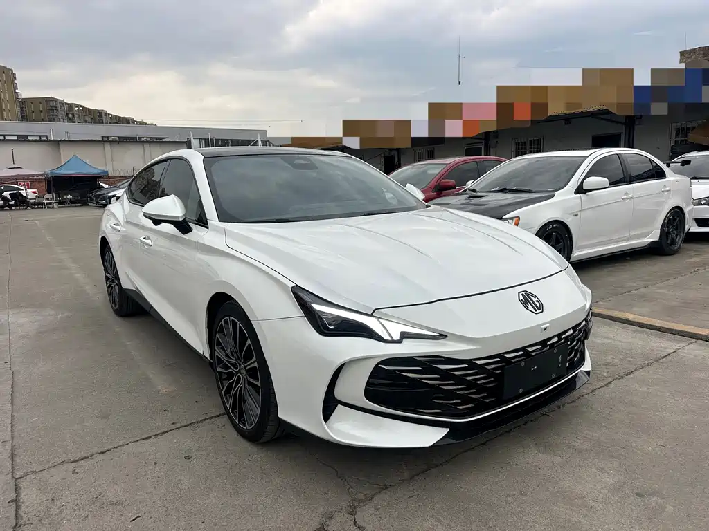 MG7 2023 2.0T Automatic Beauty Hunting Luxury Edition купить на сайте DeffCars