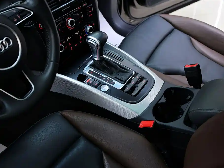 Audi Q5 2017 Plus 40 TFSI Technology купить на сайте DeffCars