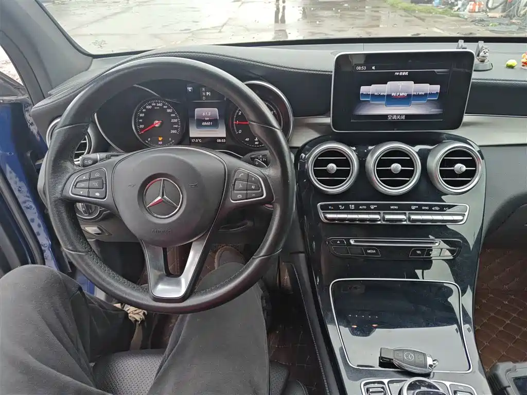 Mercedes-Benz GLC 2018 GLC 200 4MATIC купить на сайте DeffCars