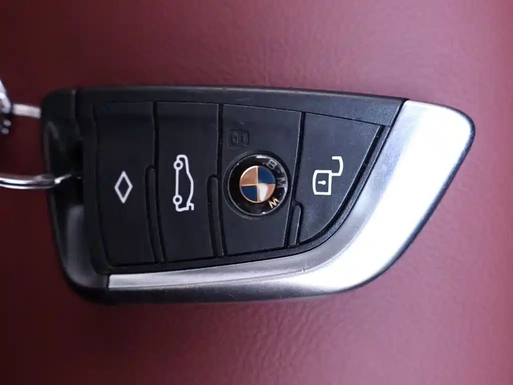 BMW X4 2022 xDrive 25i M Sports Package купить на сайте DeffCars