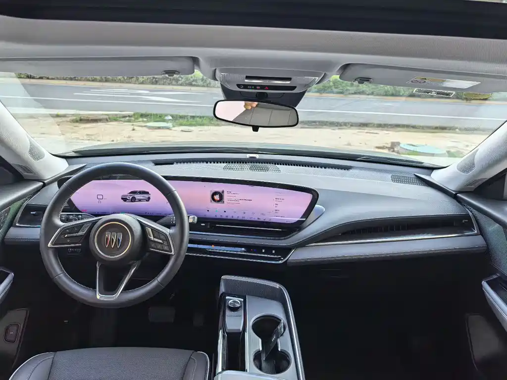 Buick E5 2025 620KM Exclusive Edition купить на сайте DeffCars