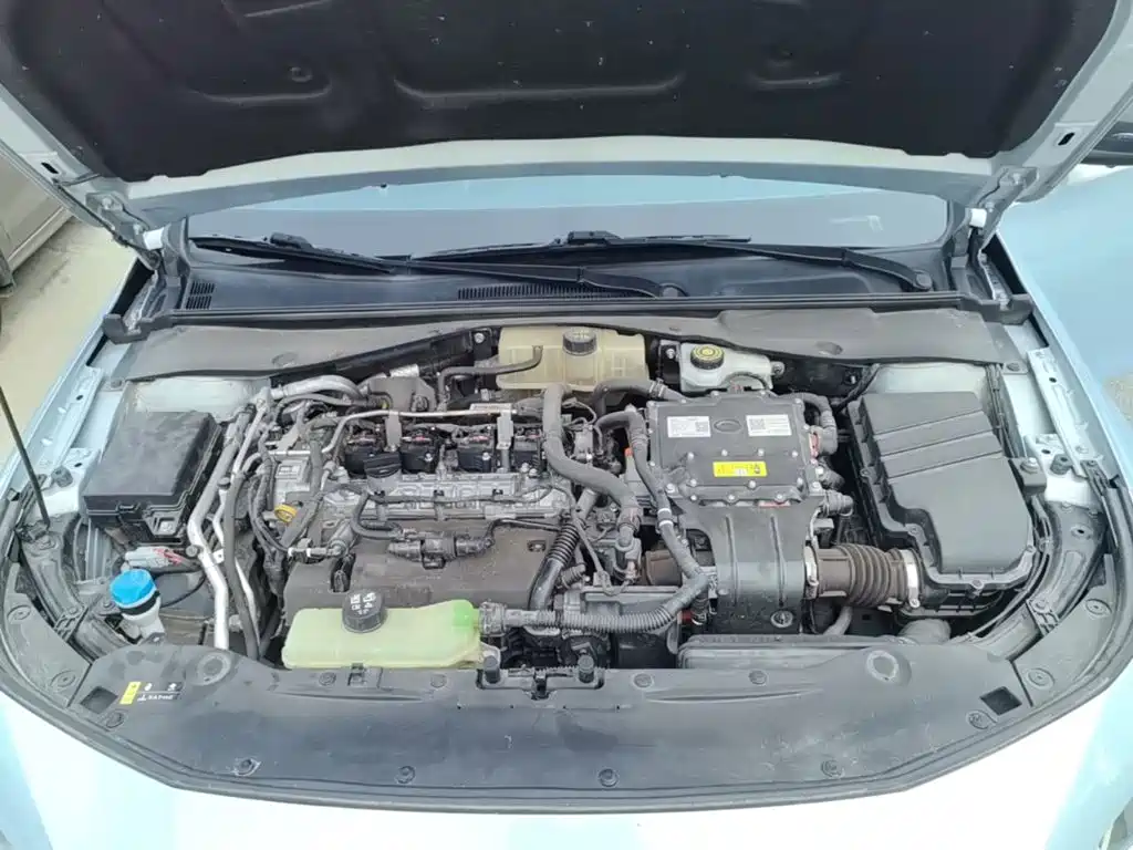 Trumpchi Empow 2023 EmpowH high-energy hybrid version купить на сайте DeffCars